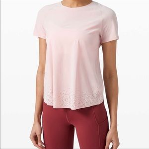 🍋 Lululemon 🍋 Quick Pace Top in Pink